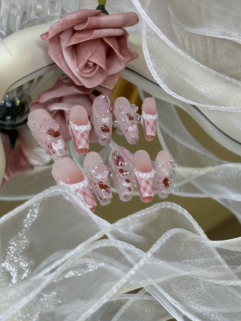 纯欲指甲奶油美甲丝带甜美方格透底蝴蝶结玛格丽特贴片穿戴可拆卸