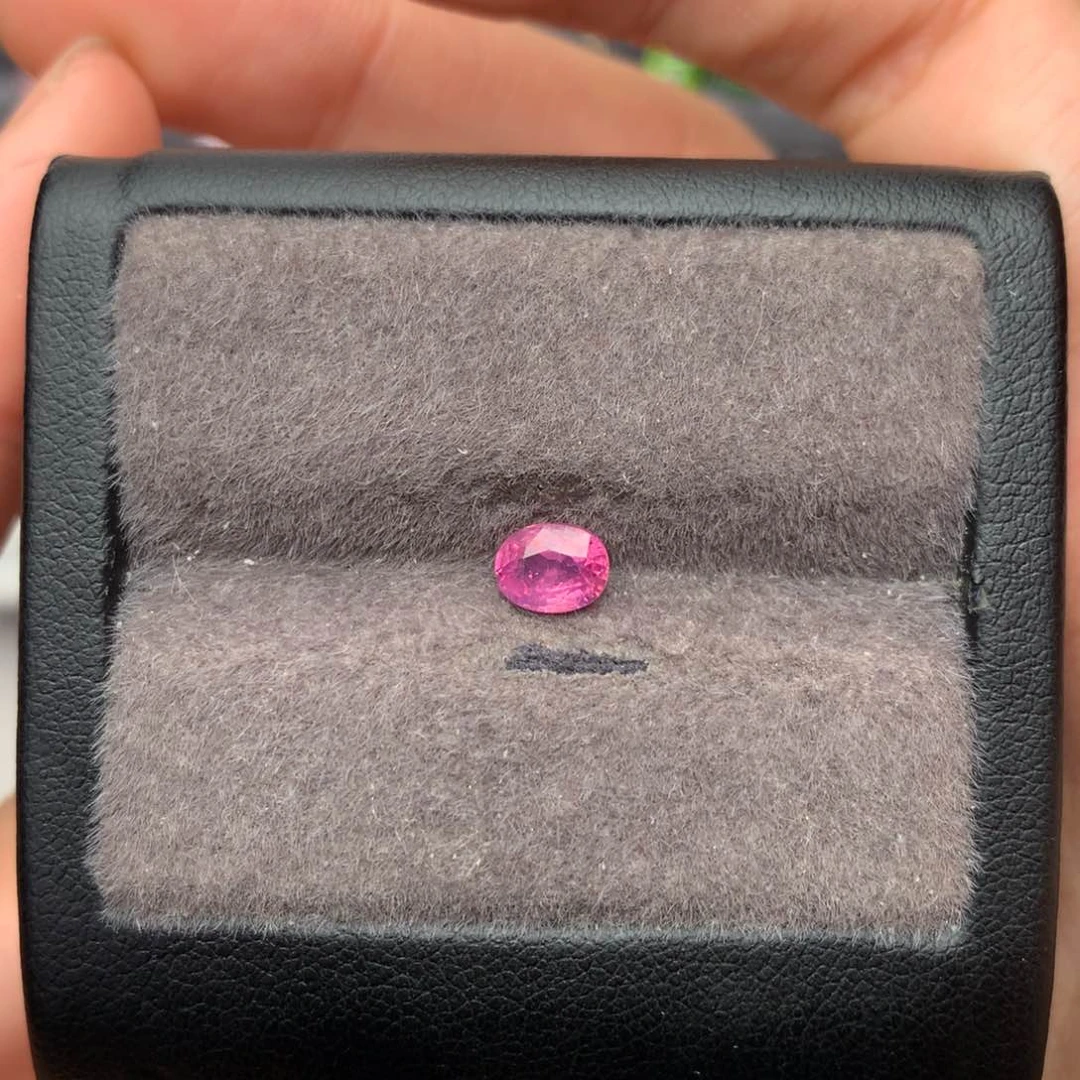 裸石红宝石0.895ct无烧红宝石