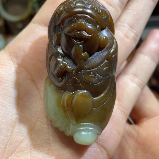 和田玉（糖玉）未镶嵌吊坠(赠链)