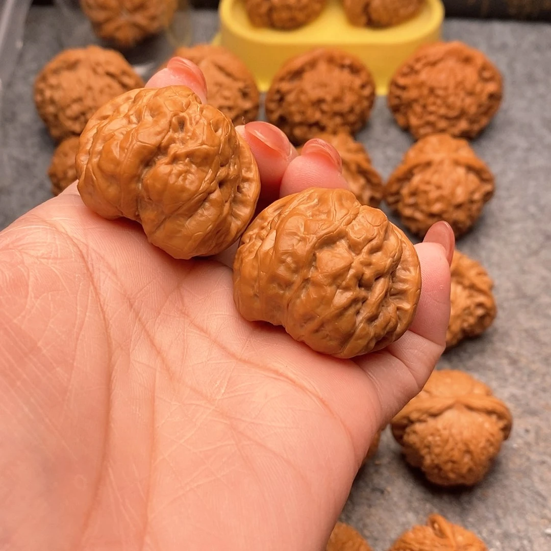 文玩核桃把件精品特价蛤蟆头38