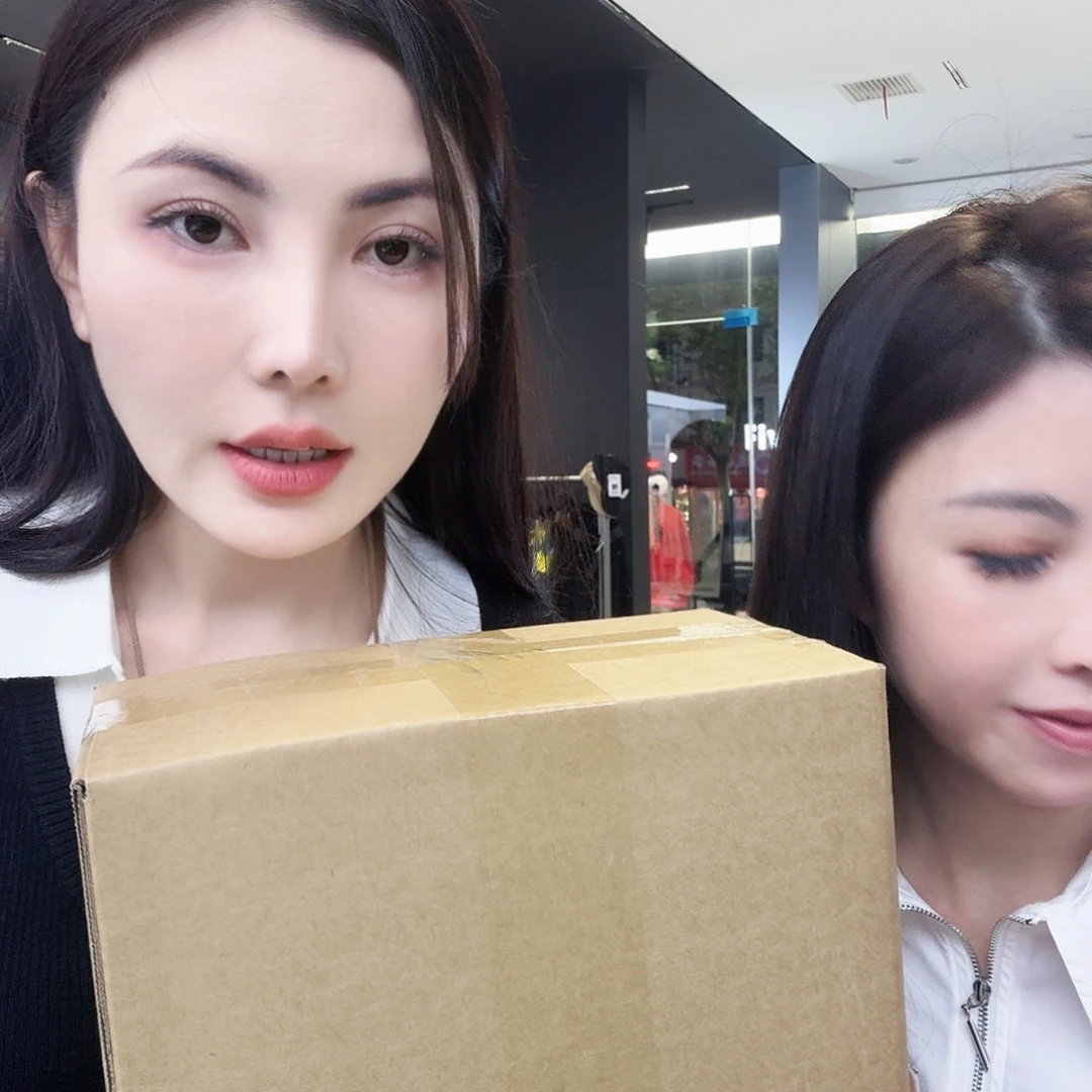 独家定制红色，红色，红色