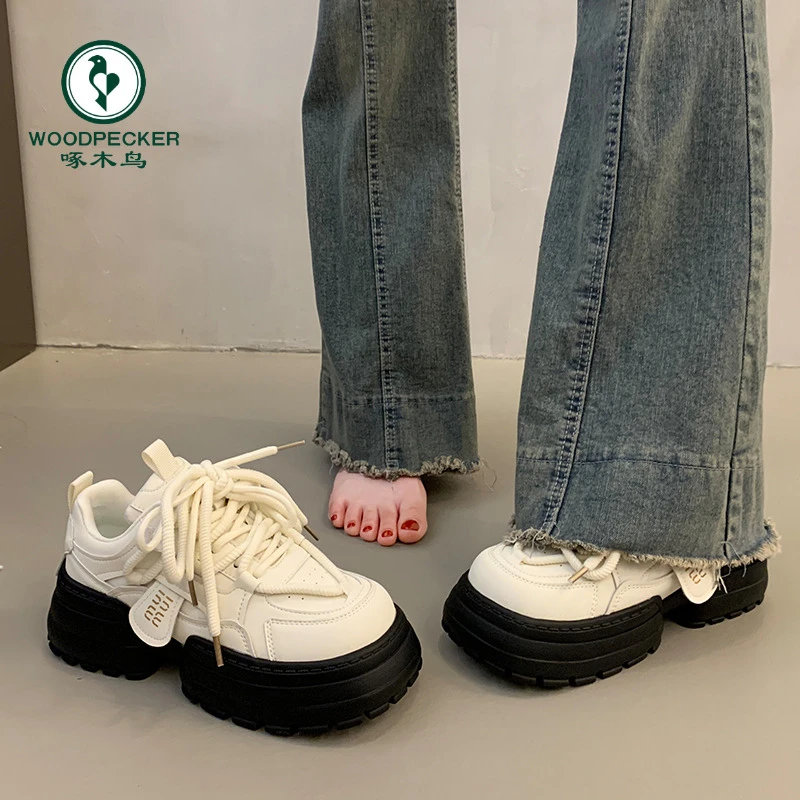 啄木鸟高级百搭小白鞋增高厚底板鞋女2025春秋松糕休闲运动老爹鞋