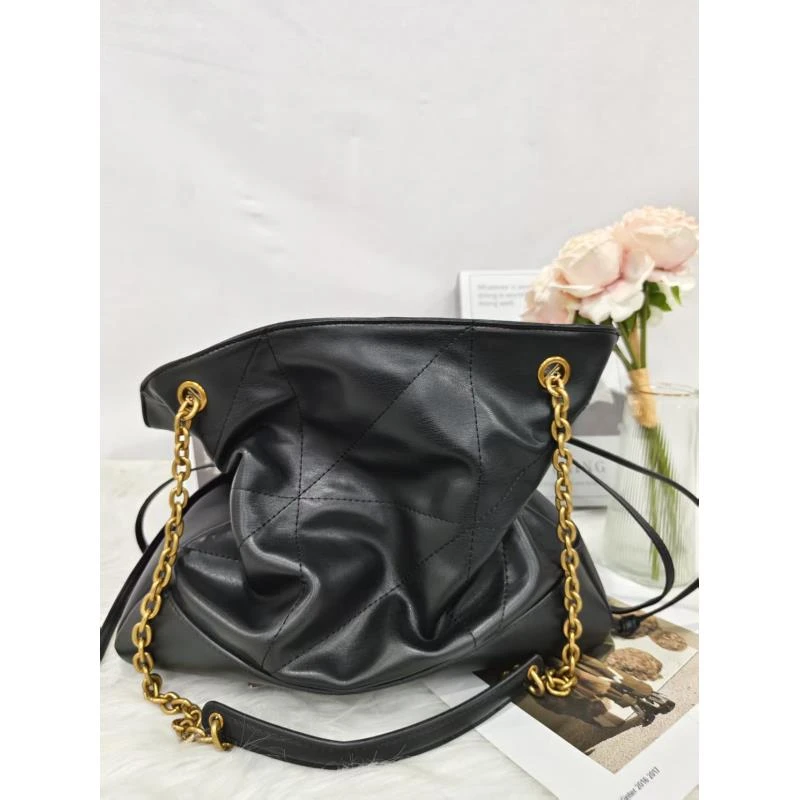 小众设计真皮女包时尚简约单肩斜挎包包-240838黑色