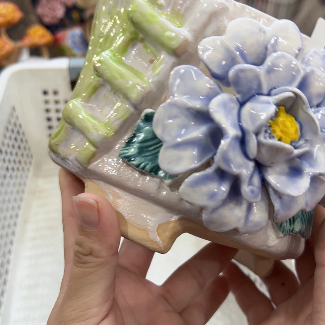 小***幸瑕疵712 除偏远满18.8元发货，随意退款的拉黑