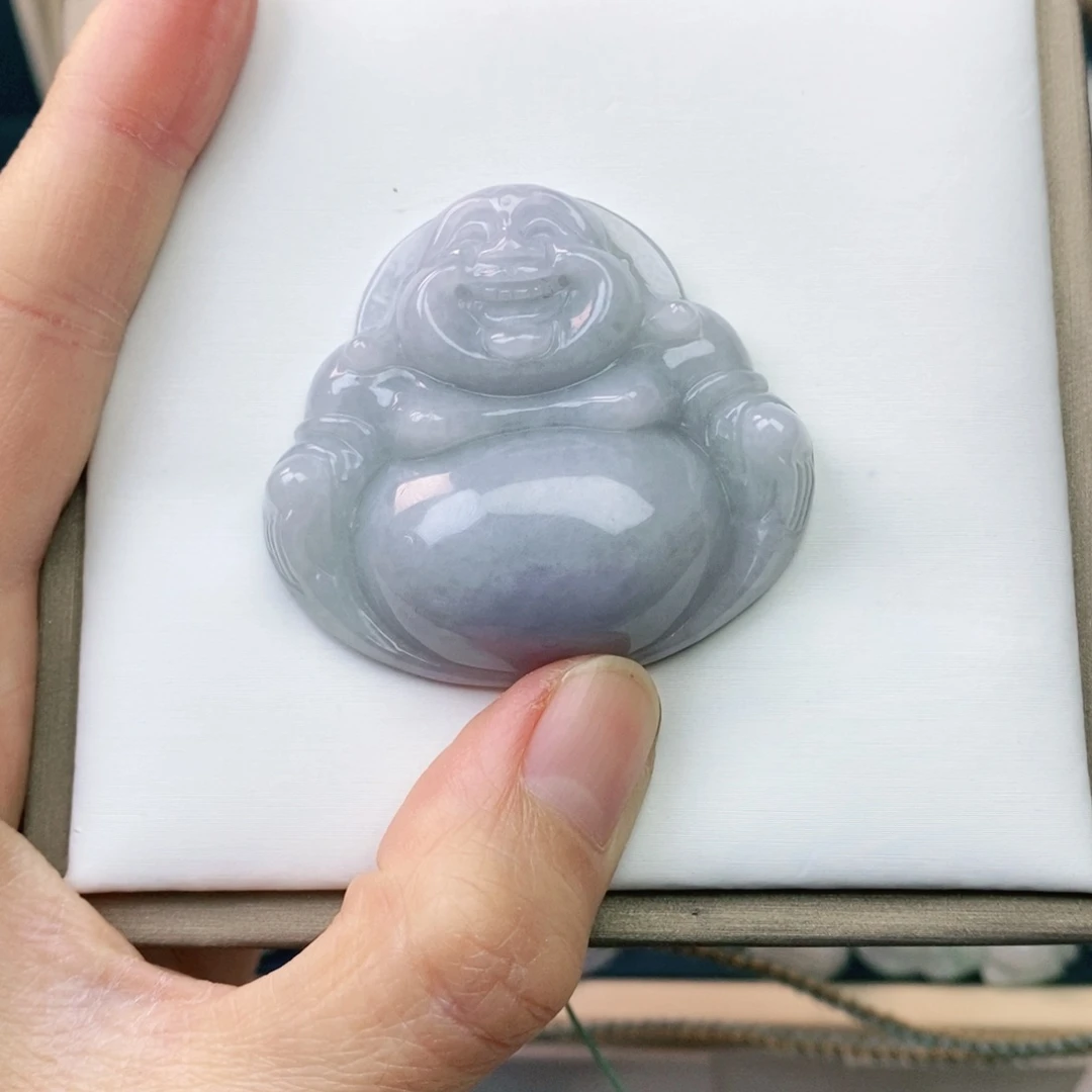 翡翠颈饰未镶嵌佛公