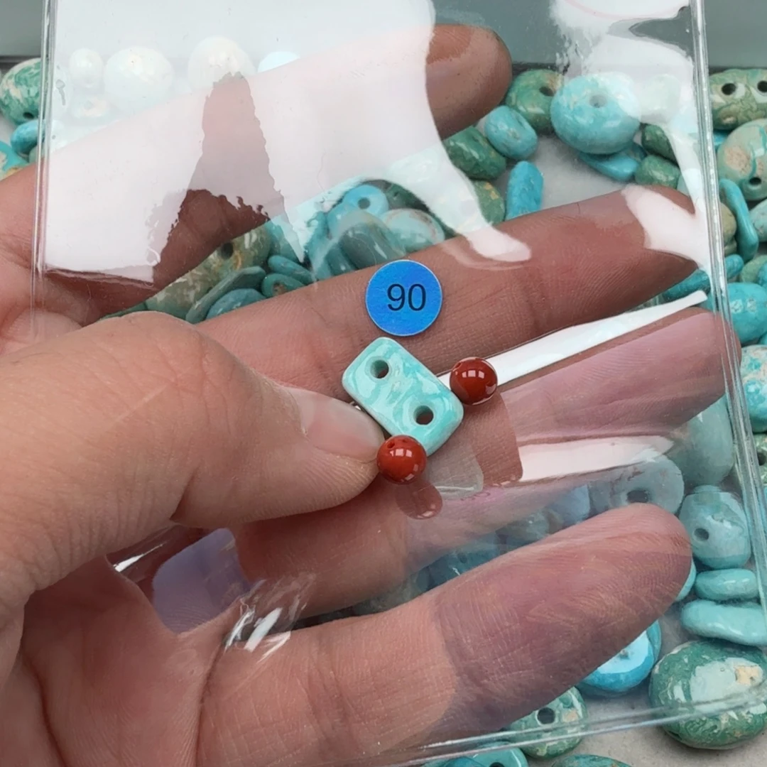 南红玛瑙未镶嵌珠宝奇石