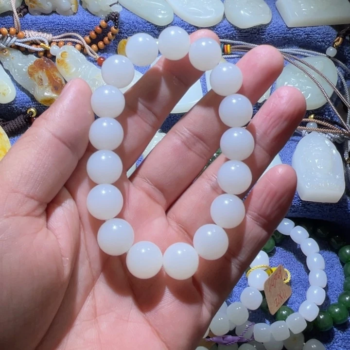 和田玉颈饰未镶嵌一