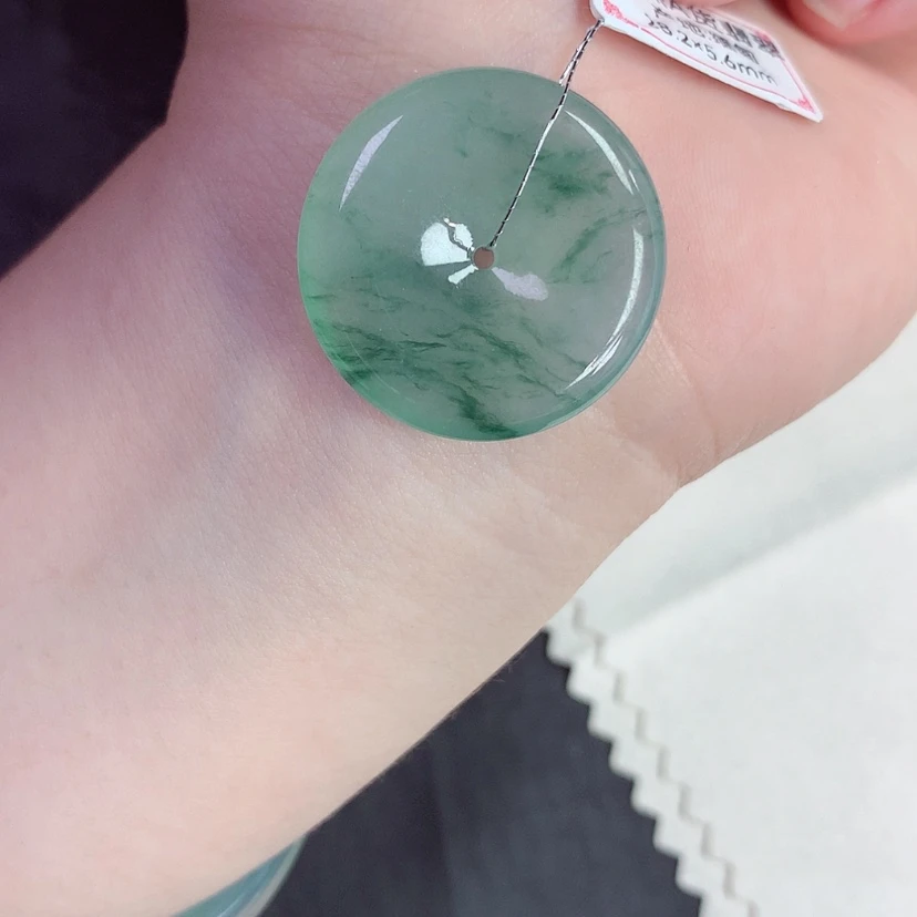 【闪购商品】颈饰未镶嵌翡翠
