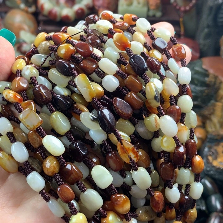 岫岩河磨玉（透闪石质玉）把件未镶嵌