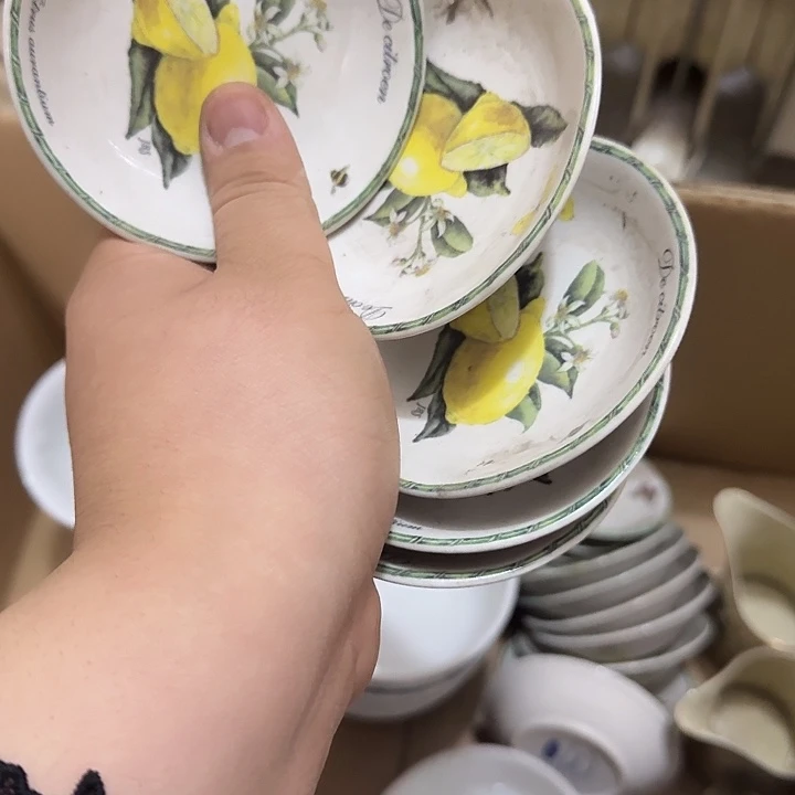 茶盏陶瓷盘子啥都有