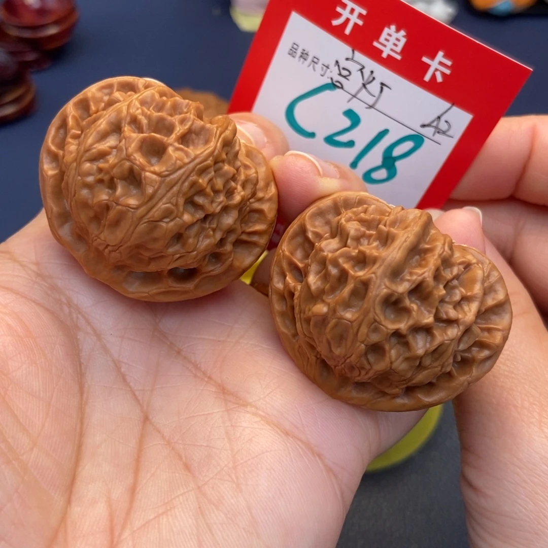 文玩核桃吊坠文玩核桃