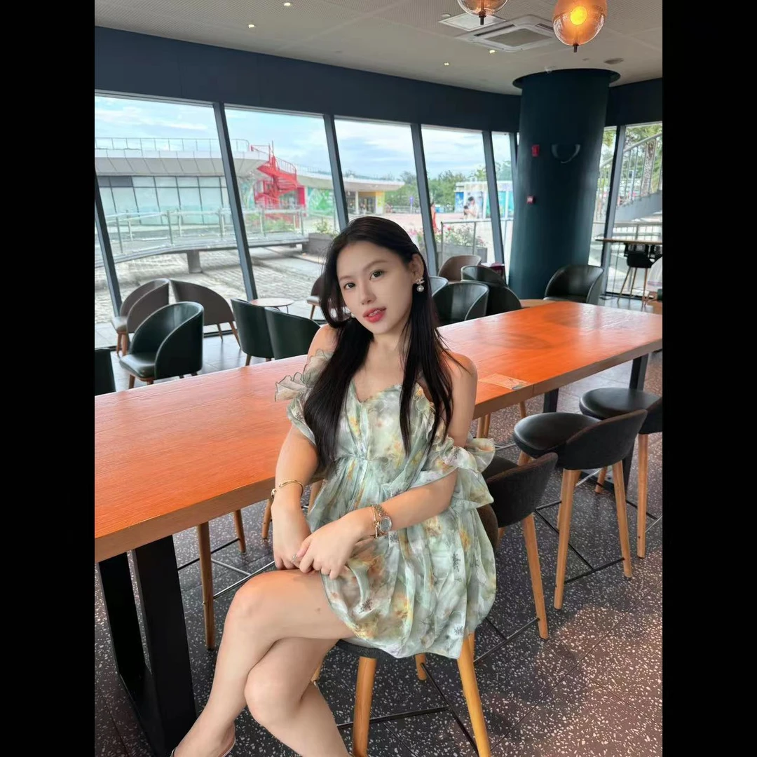 刘婆子店铺款【腿精】碎花夏日气质显瘦连体裙裤7724