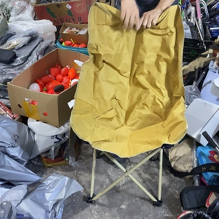 不能调节咖色高高靠背椅子一把瑕疵