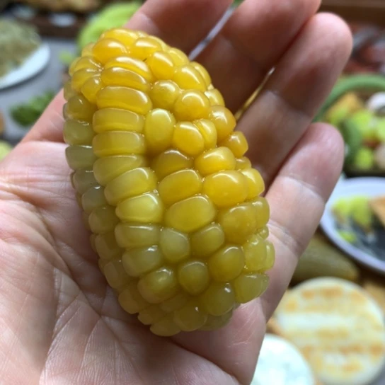 蛇纹石玉未镶嵌手把件