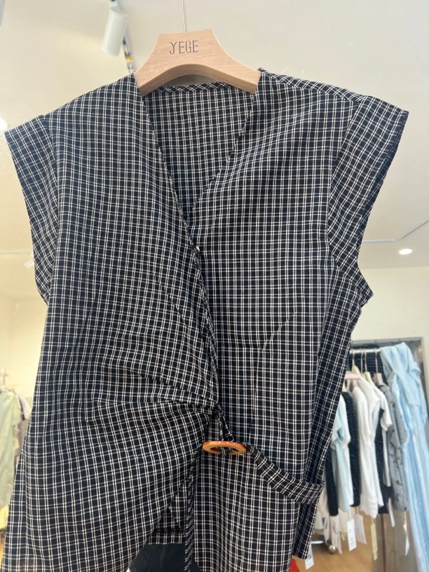 960 格子上衣 时尚