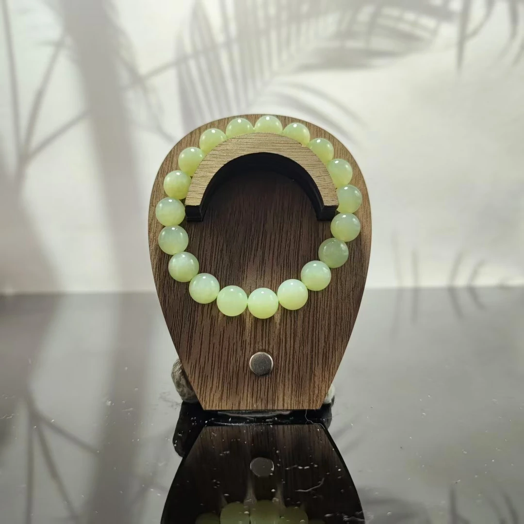 P和田玉圆珠手串（卡10）0469