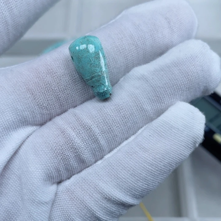 爱***菜绿松石未镶嵌其他