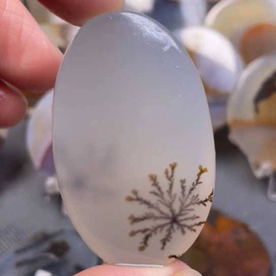 玛瑙/玉髓吊坠(不含链)未镶嵌