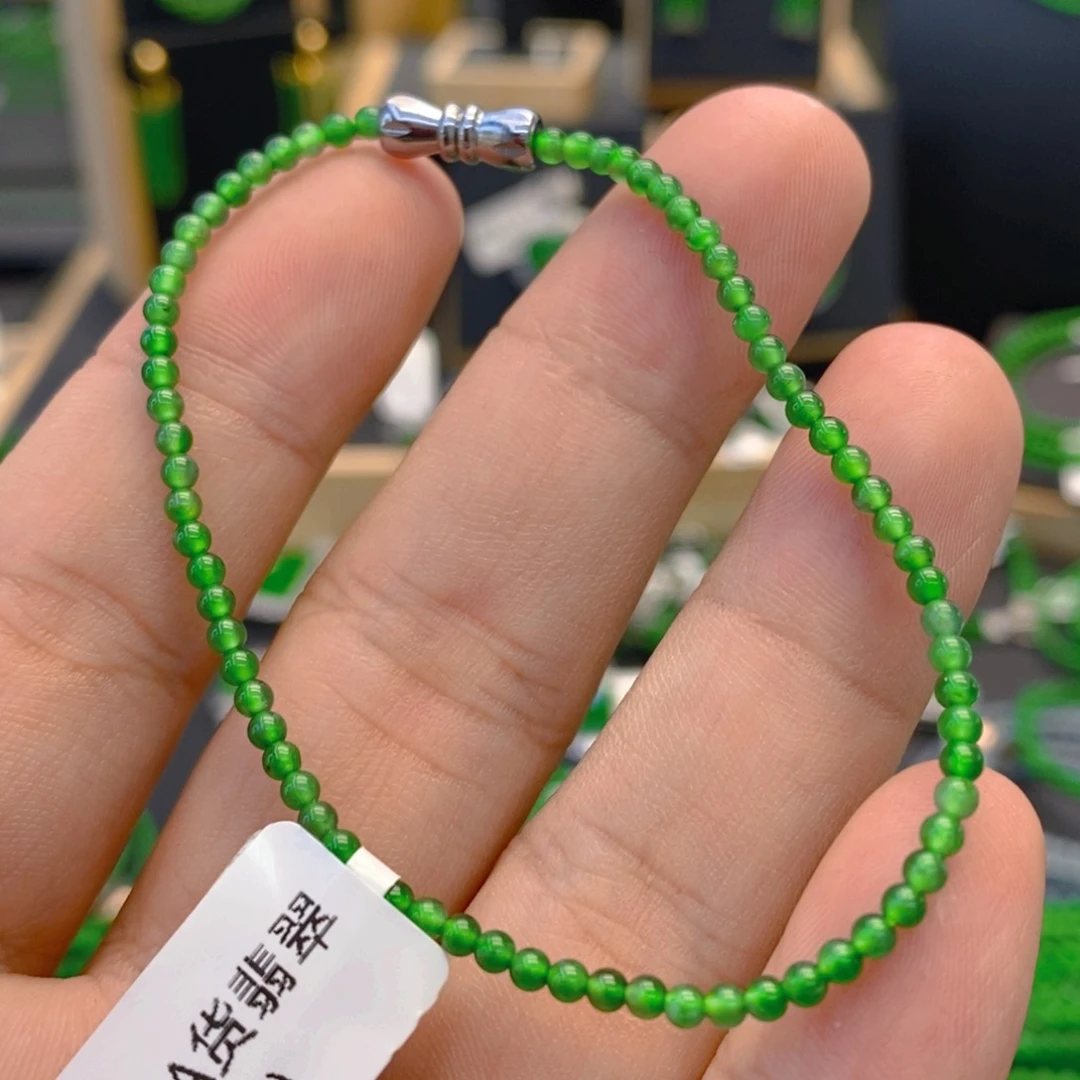 翡翠颈饰未镶嵌卡2.5