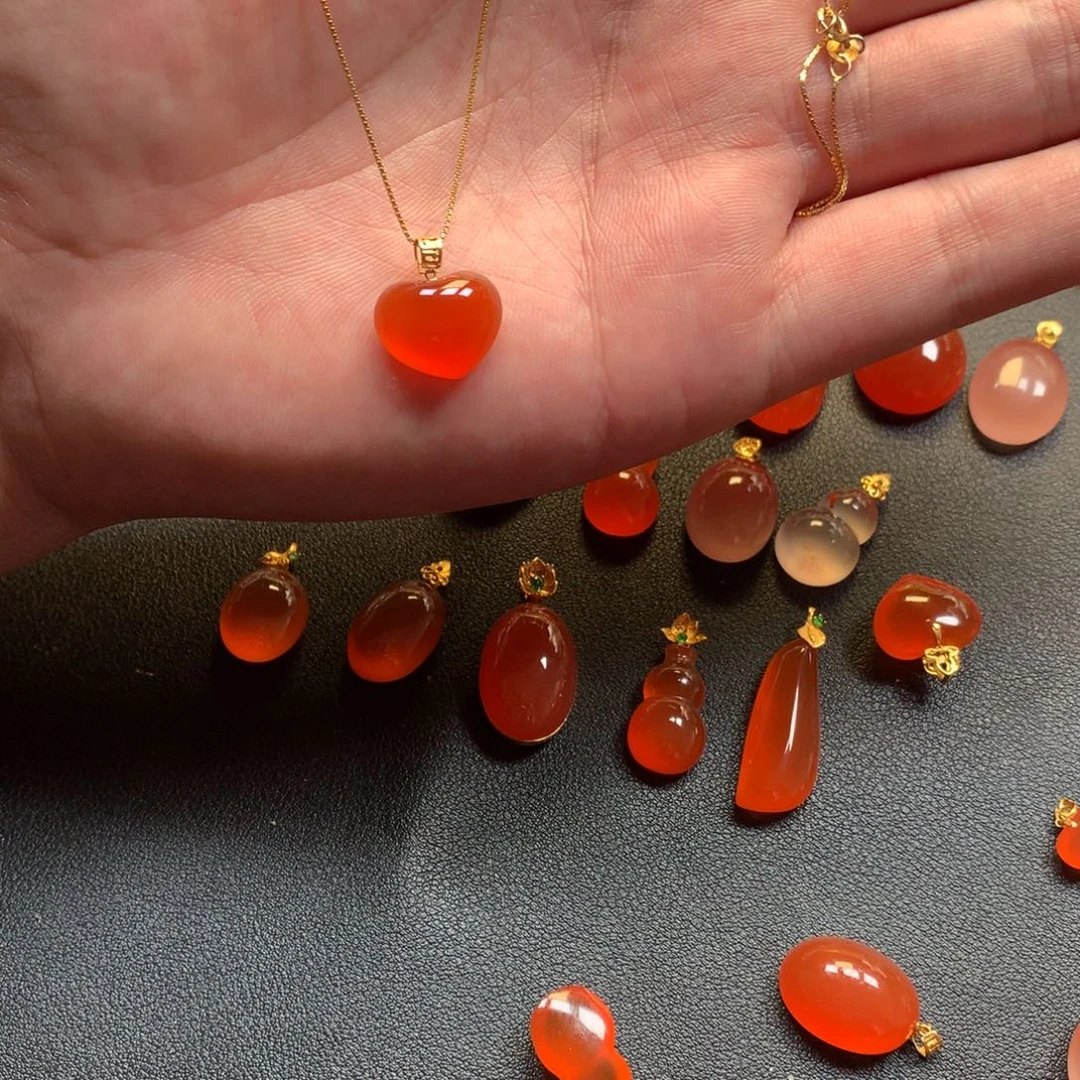 南红玛瑙未镶嵌项链