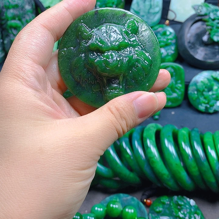 未镶嵌和田玉珠宝半成品