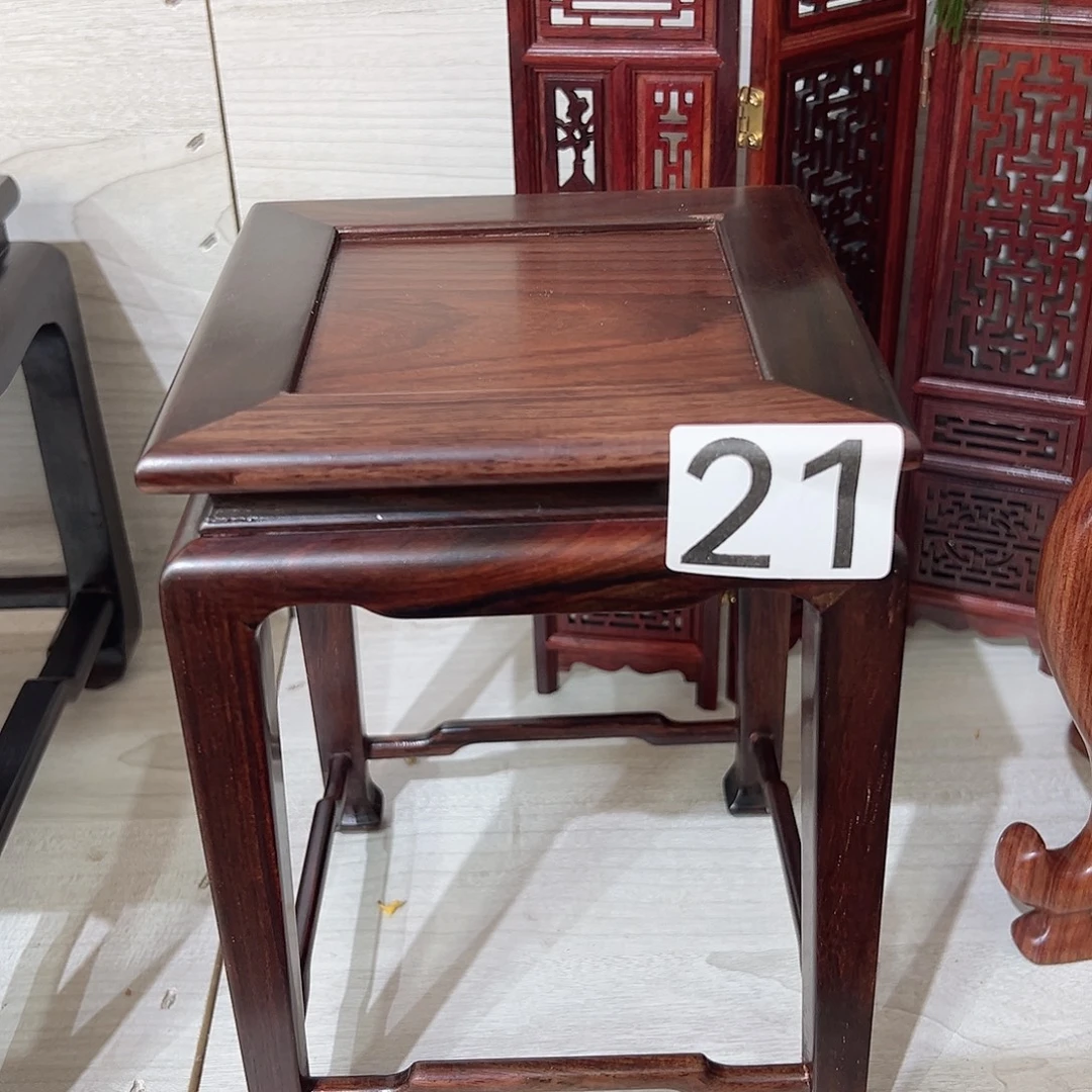 交趾黄檀（大红酸枝）