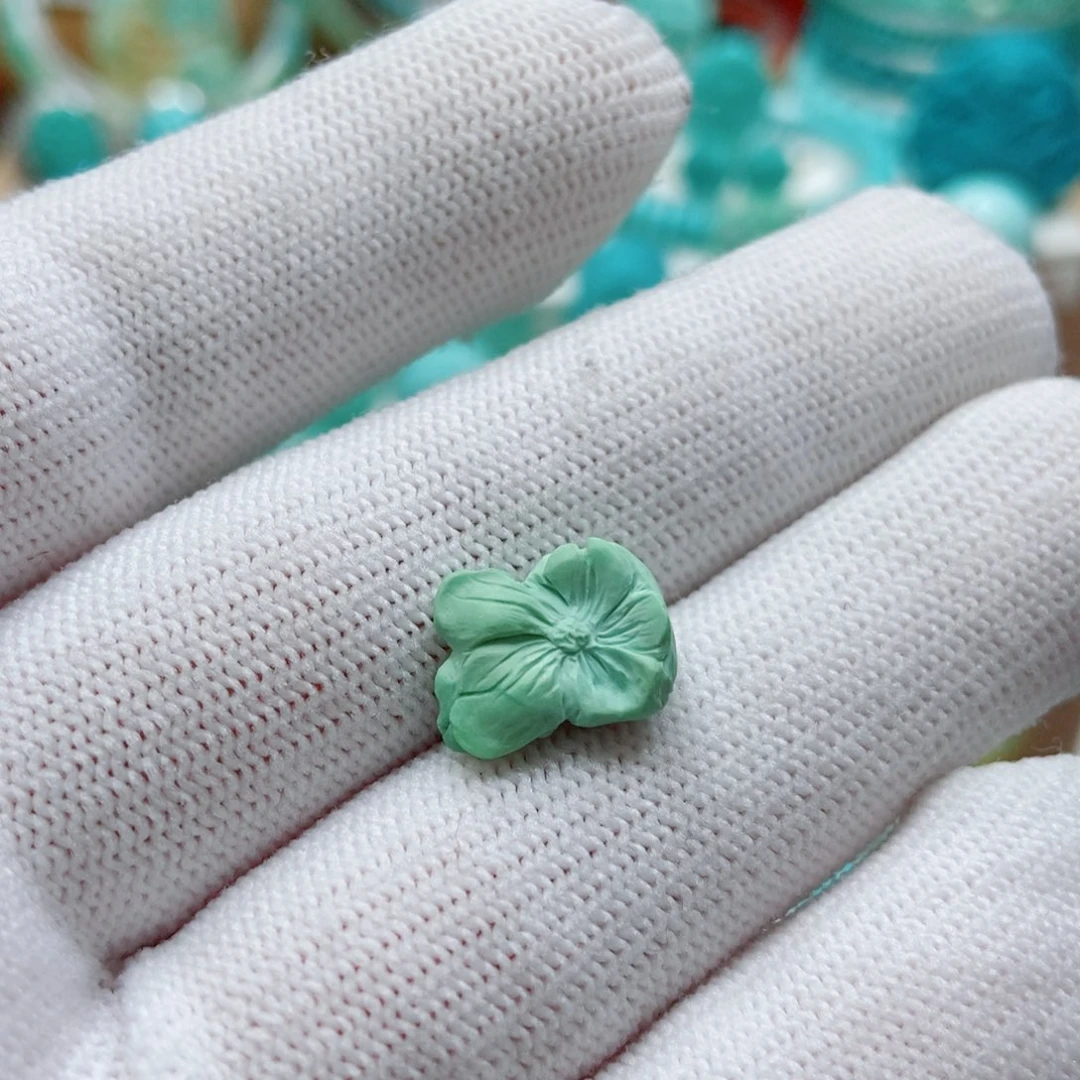 绿松石未镶嵌繁花