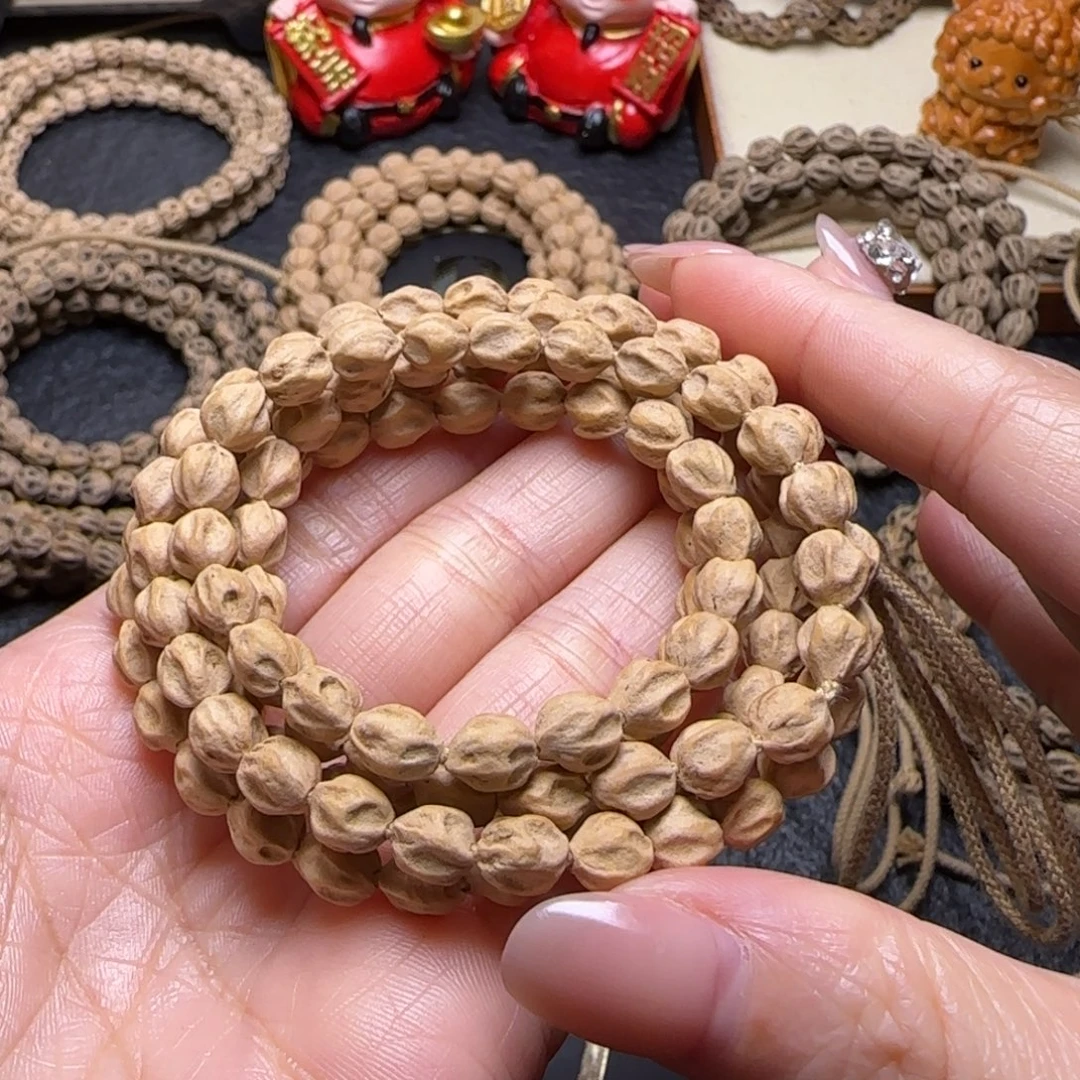 自***。柏香籽/百香籽吊坠