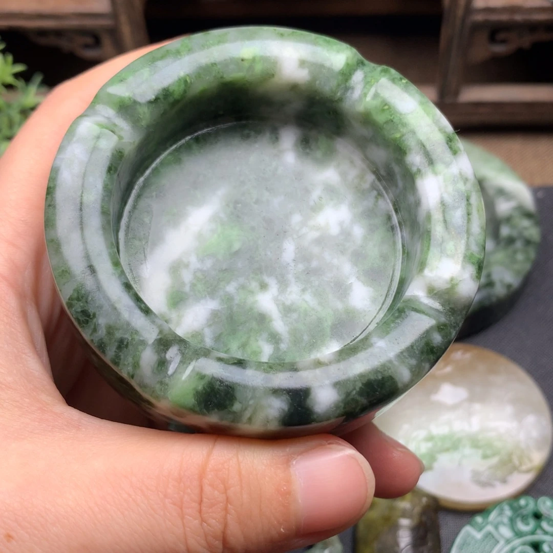 独山玉未镶嵌颈饰
