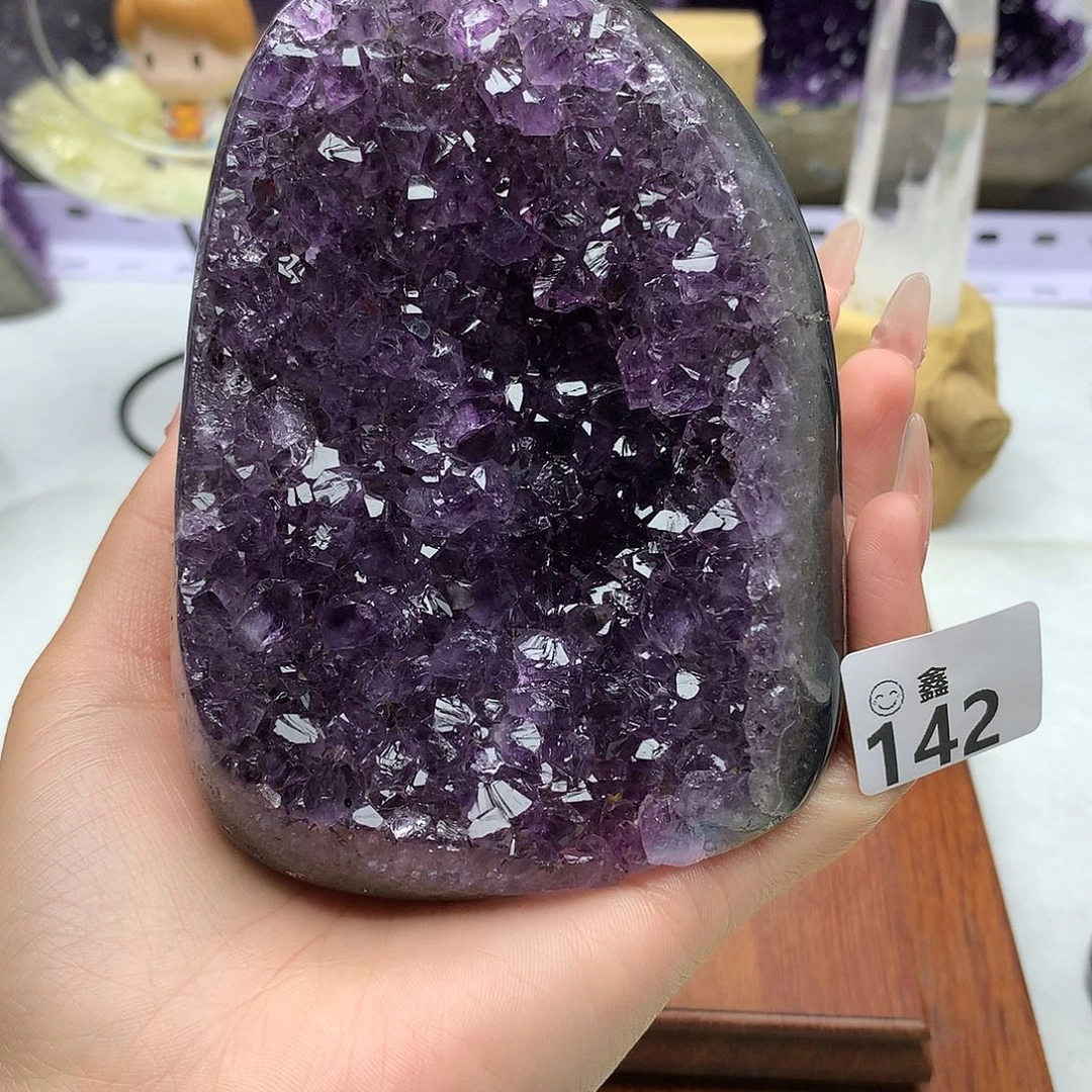 未镶嵌大型摆件（非配饰）水晶
