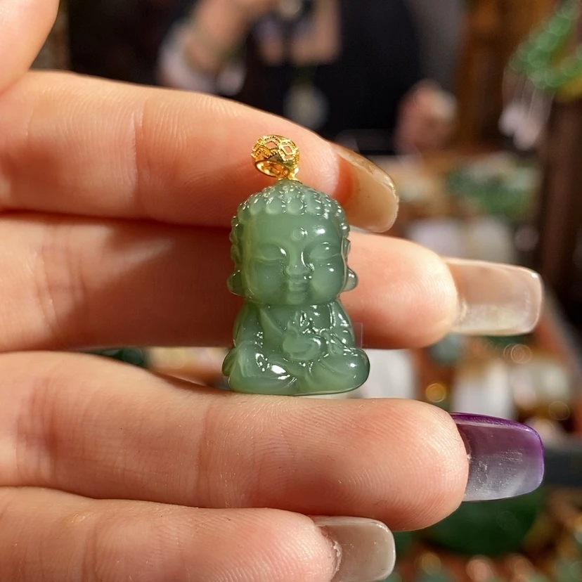 【闪购商品】吊坠(赠链)18K金镶嵌和田玉