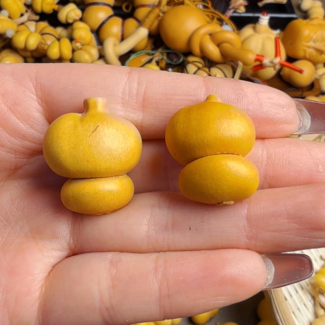 丫****8俺就知道你们有女朋友我是怎么