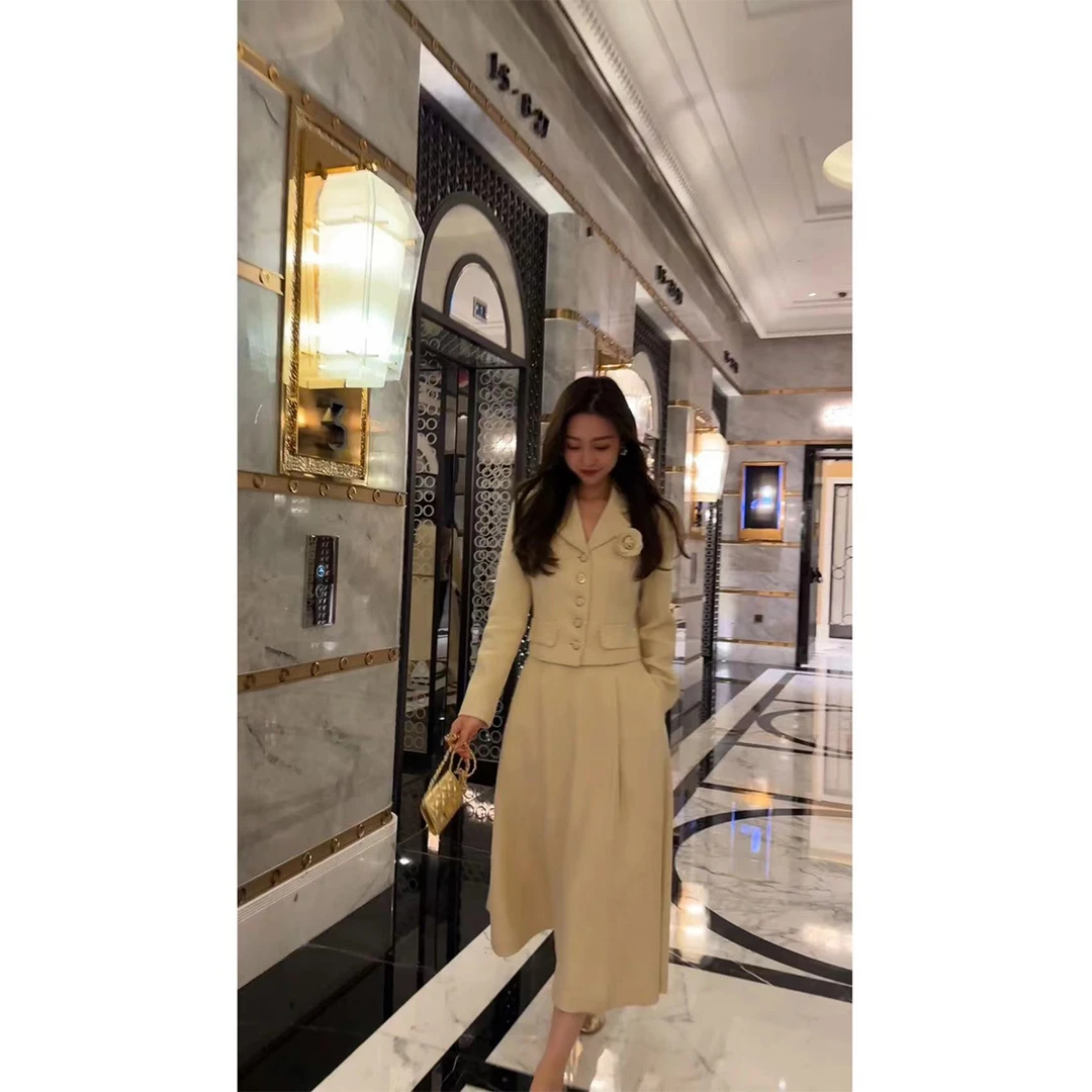 W·HAHA【现货】【玫瑰故事】羊毛细花呢小香气质套装裙60238