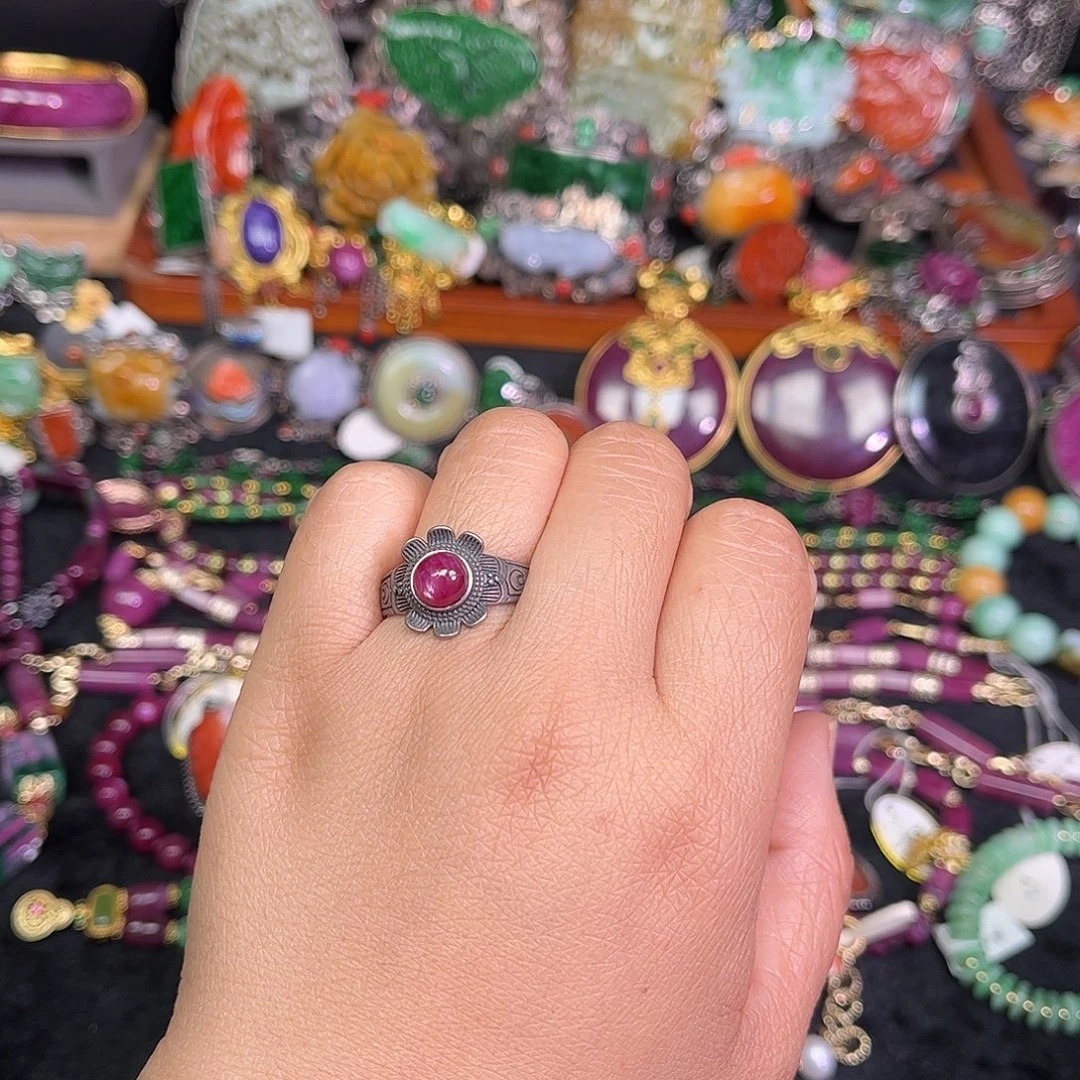 未镶嵌红宝石戒指福利