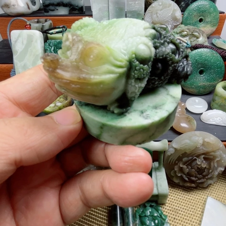 未镶嵌独山玉珠宝半成品