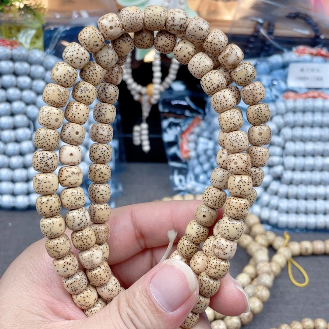 ****۶吊坠星月菩提鸡油黄