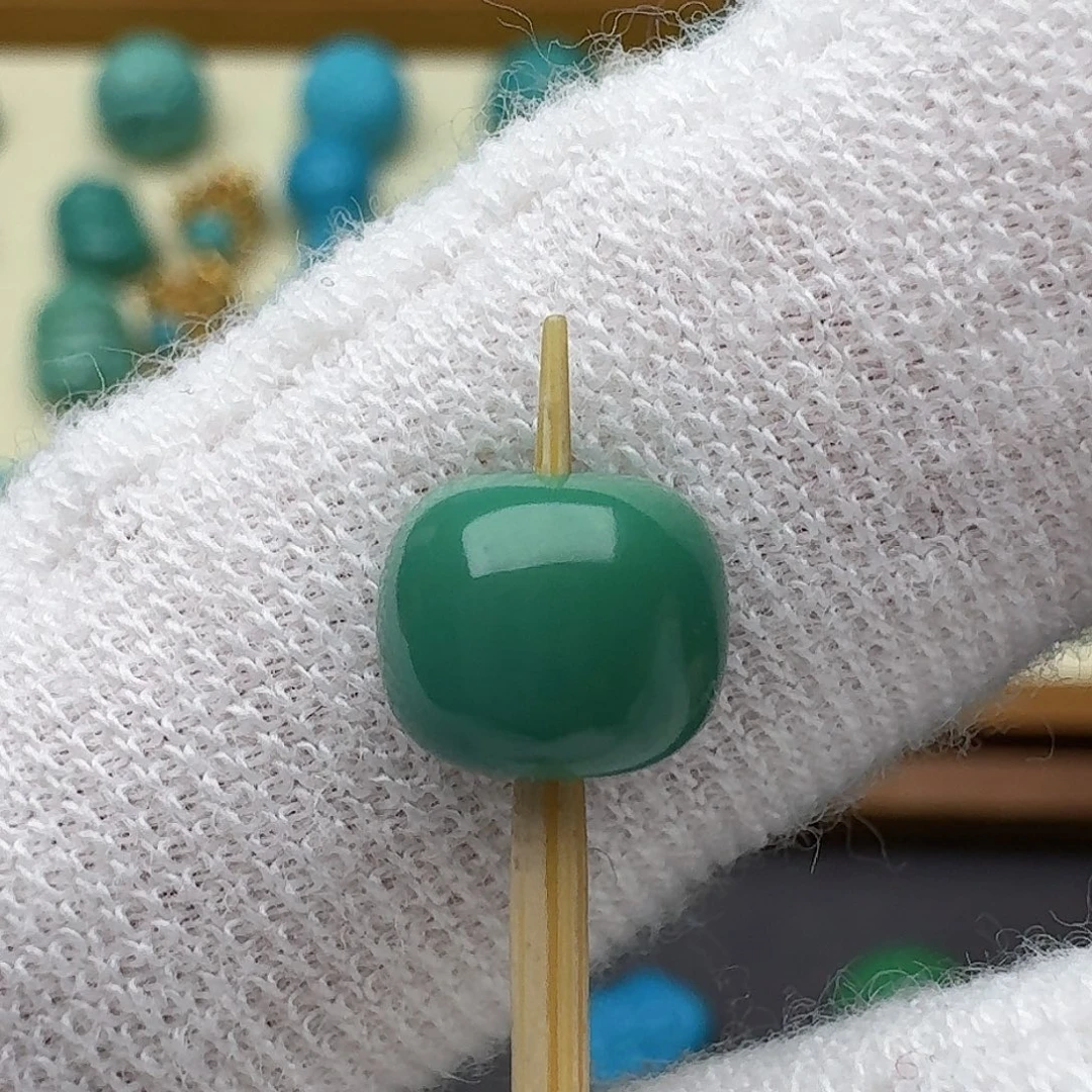 卡***爸绿松石未镶嵌老型7.4