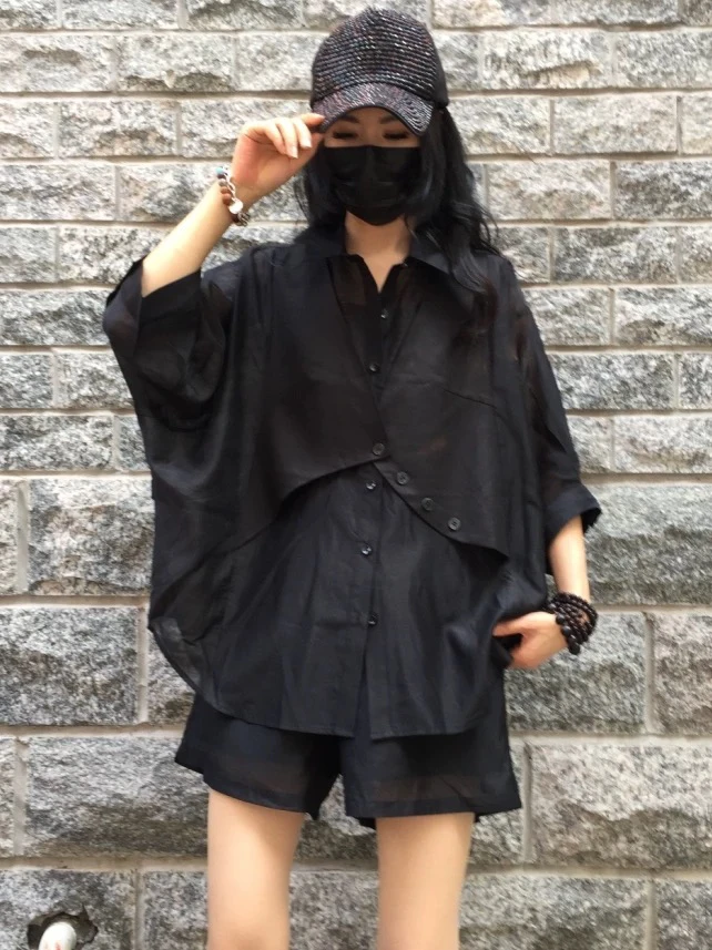 新款设计感短款短袖衬衫休闲时尚女夏季洋气