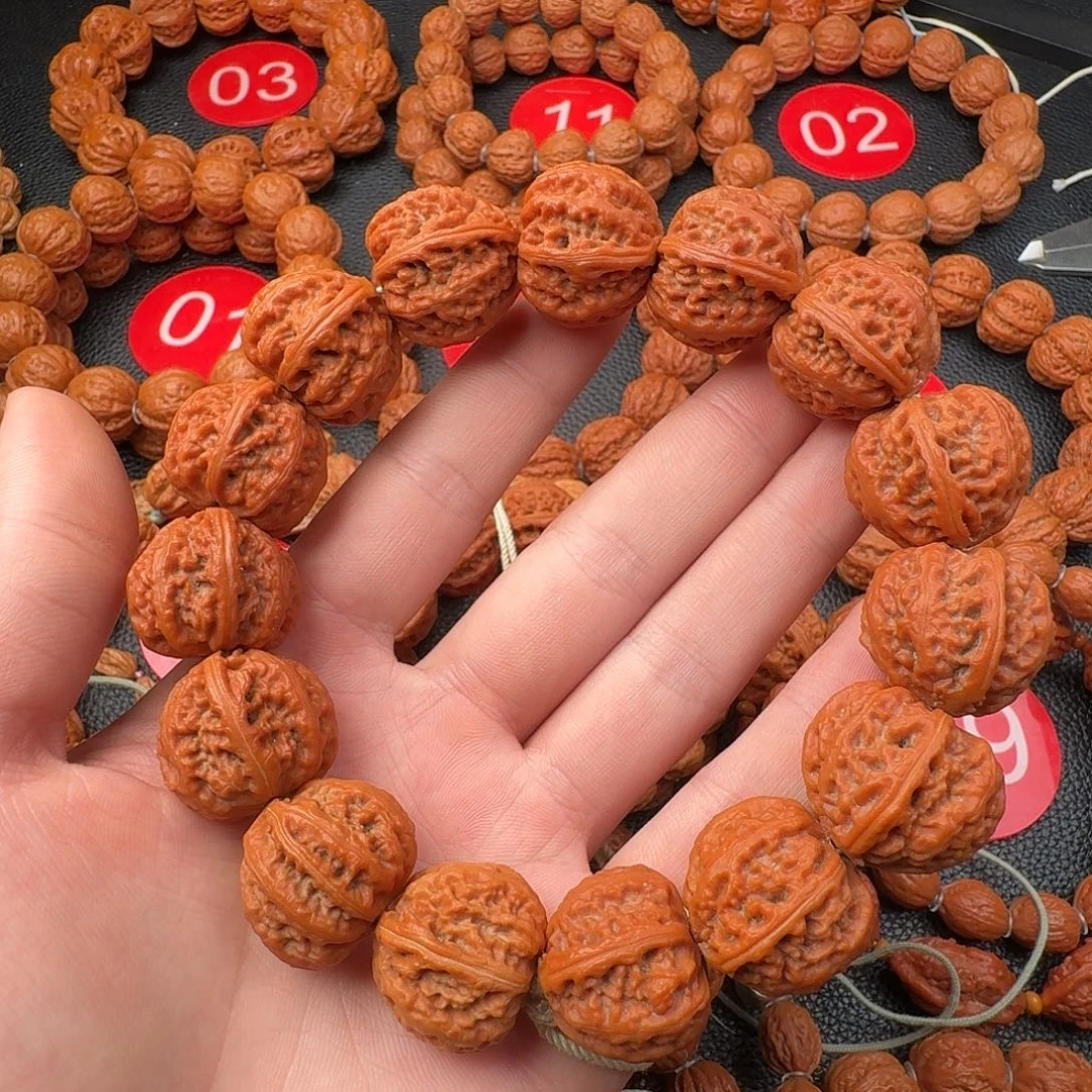 小****文玩核桃手串珊瑚纹八棱