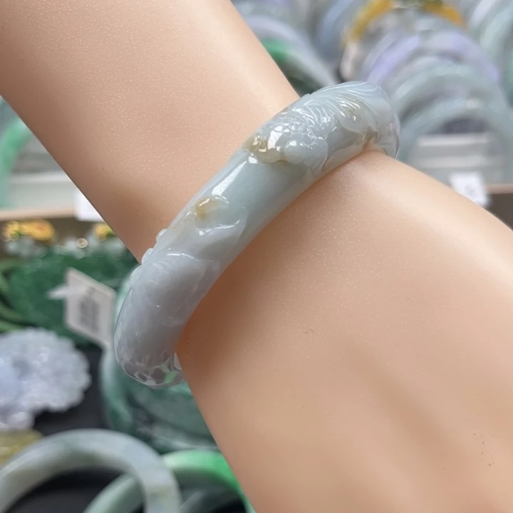 翡翠未镶嵌手镯34飘红翡洒金金鱼57