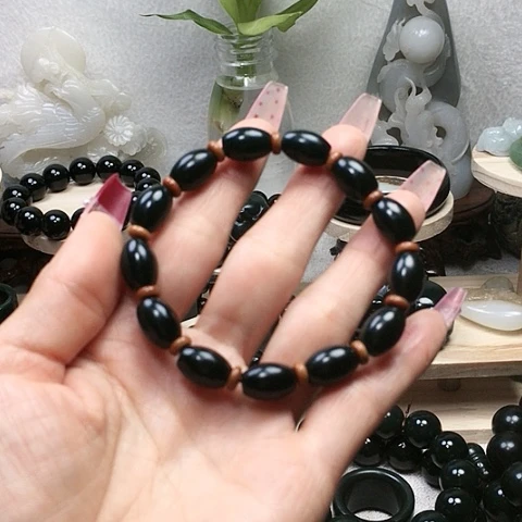未镶嵌手串和田玉