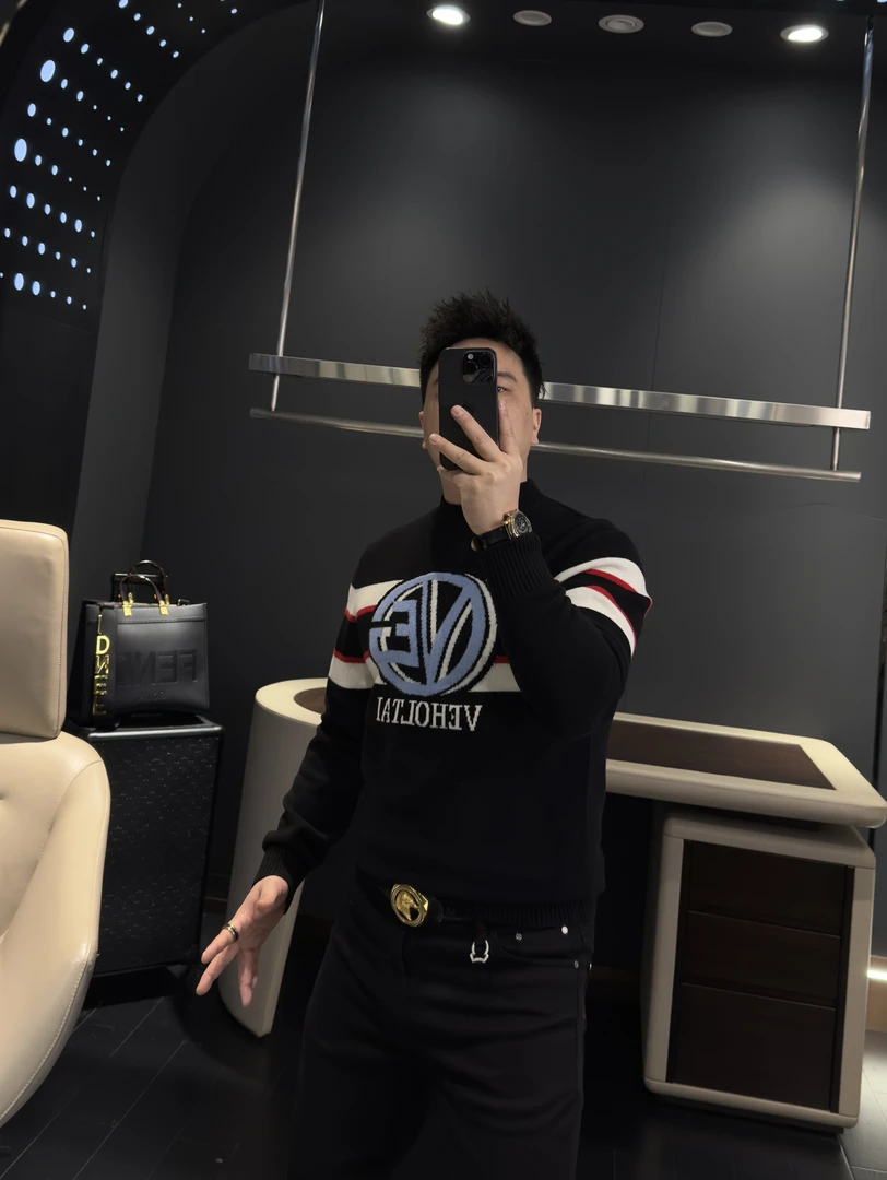 【马哥严选】2025新款欧货时尚字母印花休闲长袖秋冬新款针织羊毛衫