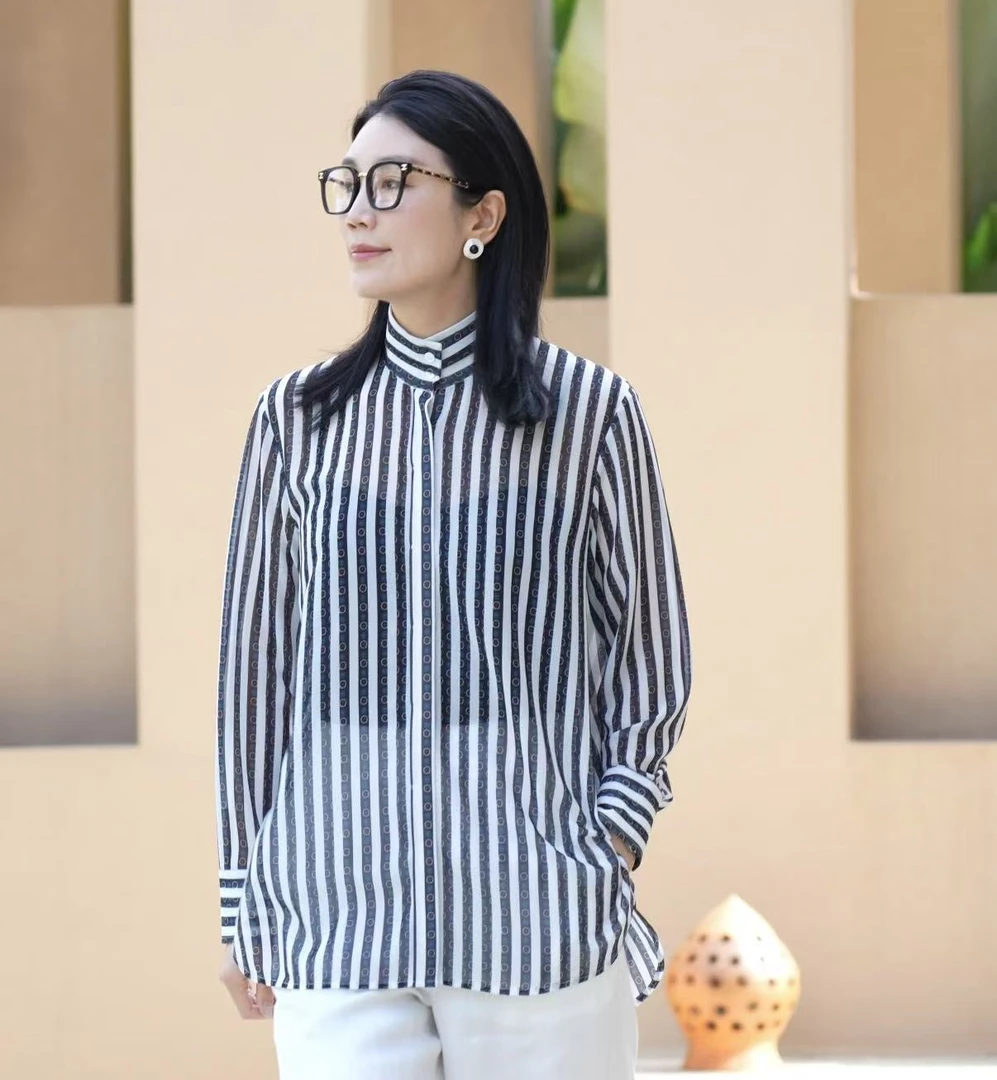 璞迩雪纺条纹褶裥立领微阔衬衫