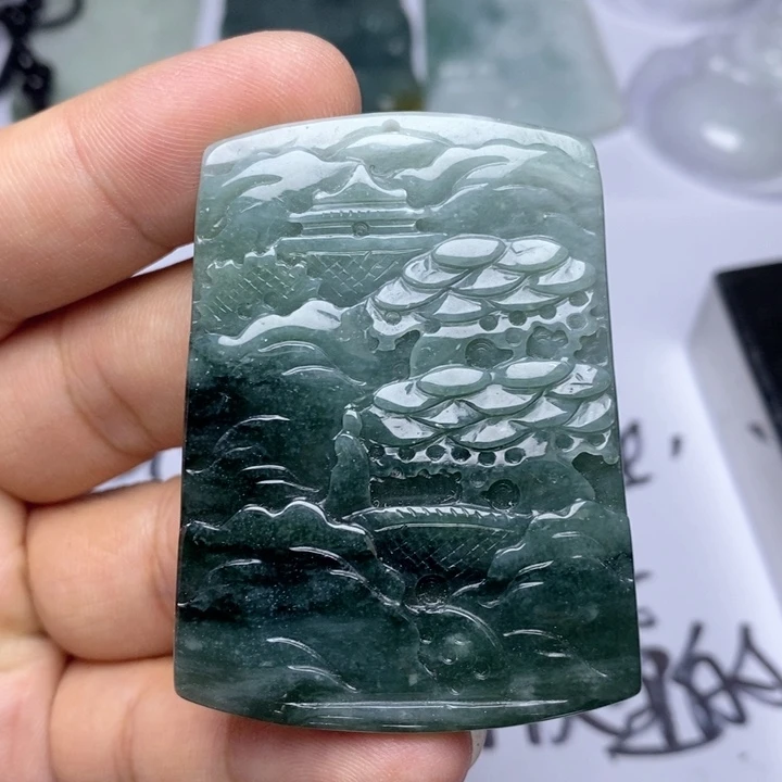 颈饰未镶嵌翡翠翡翠
