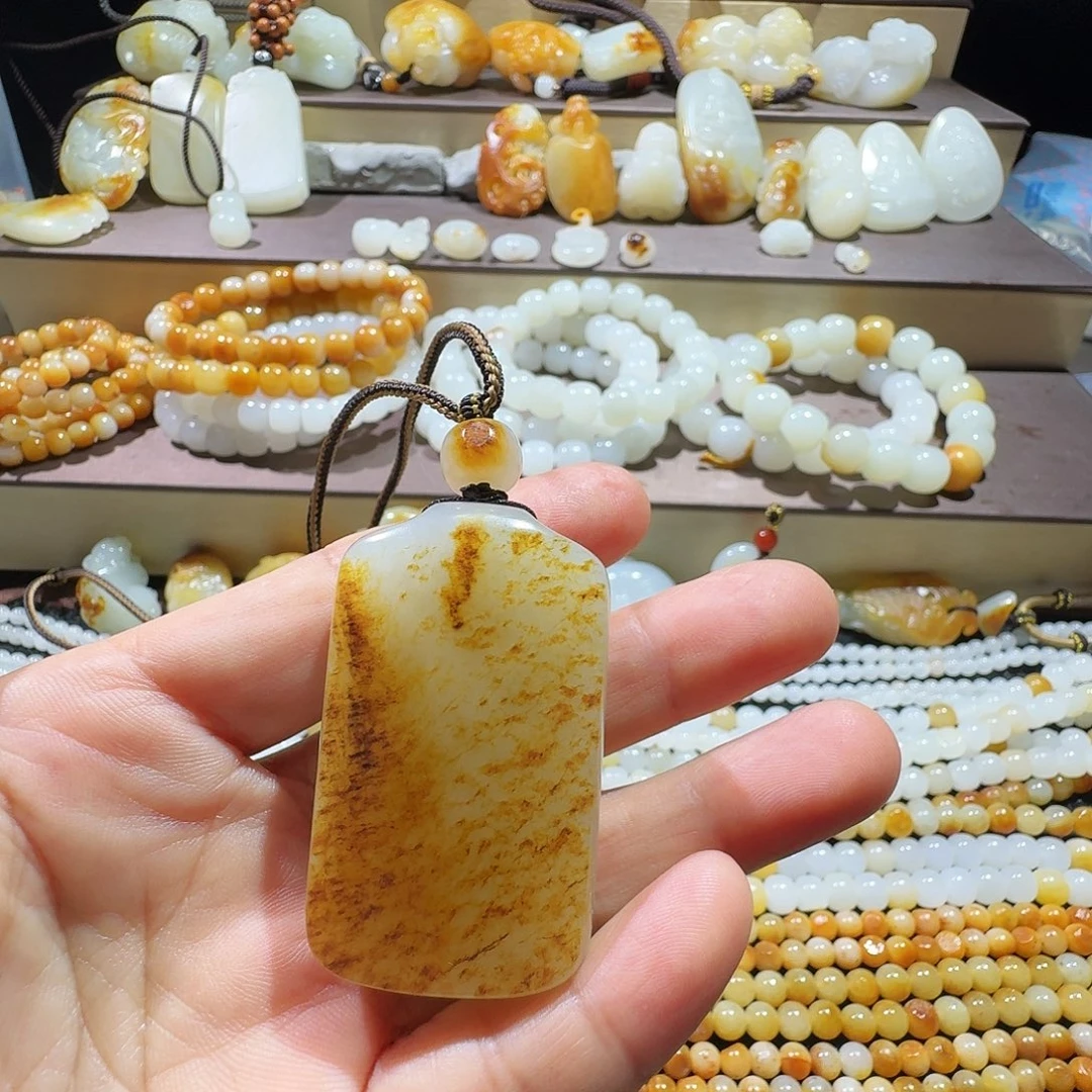 黑***风和田玉未镶嵌手链