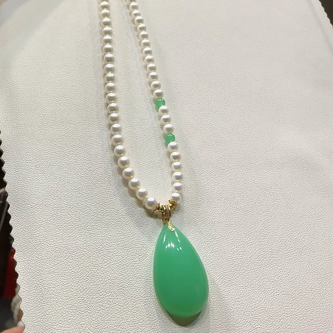 石英质玉未镶嵌项链澳玉水滴