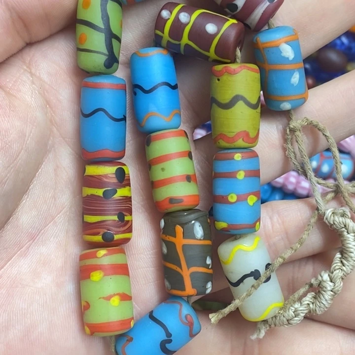 琉璃颈饰尼泊尔手绘管