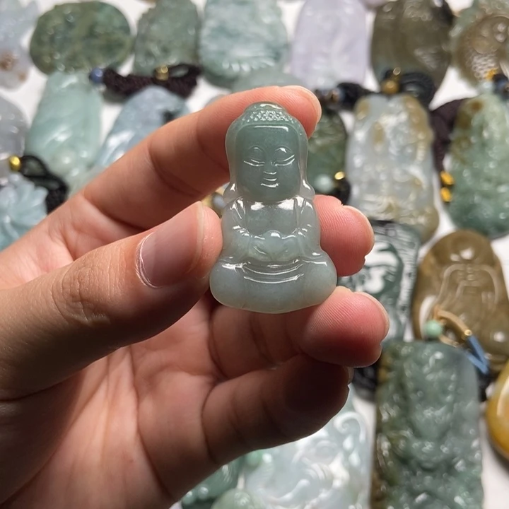 翡翠未镶嵌颈饰宝宝佛62