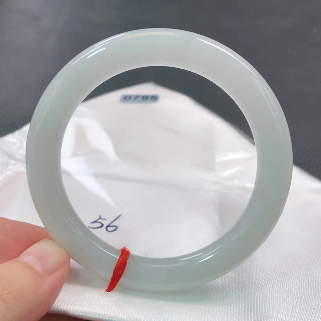 翡翠手镯未镶嵌0795号