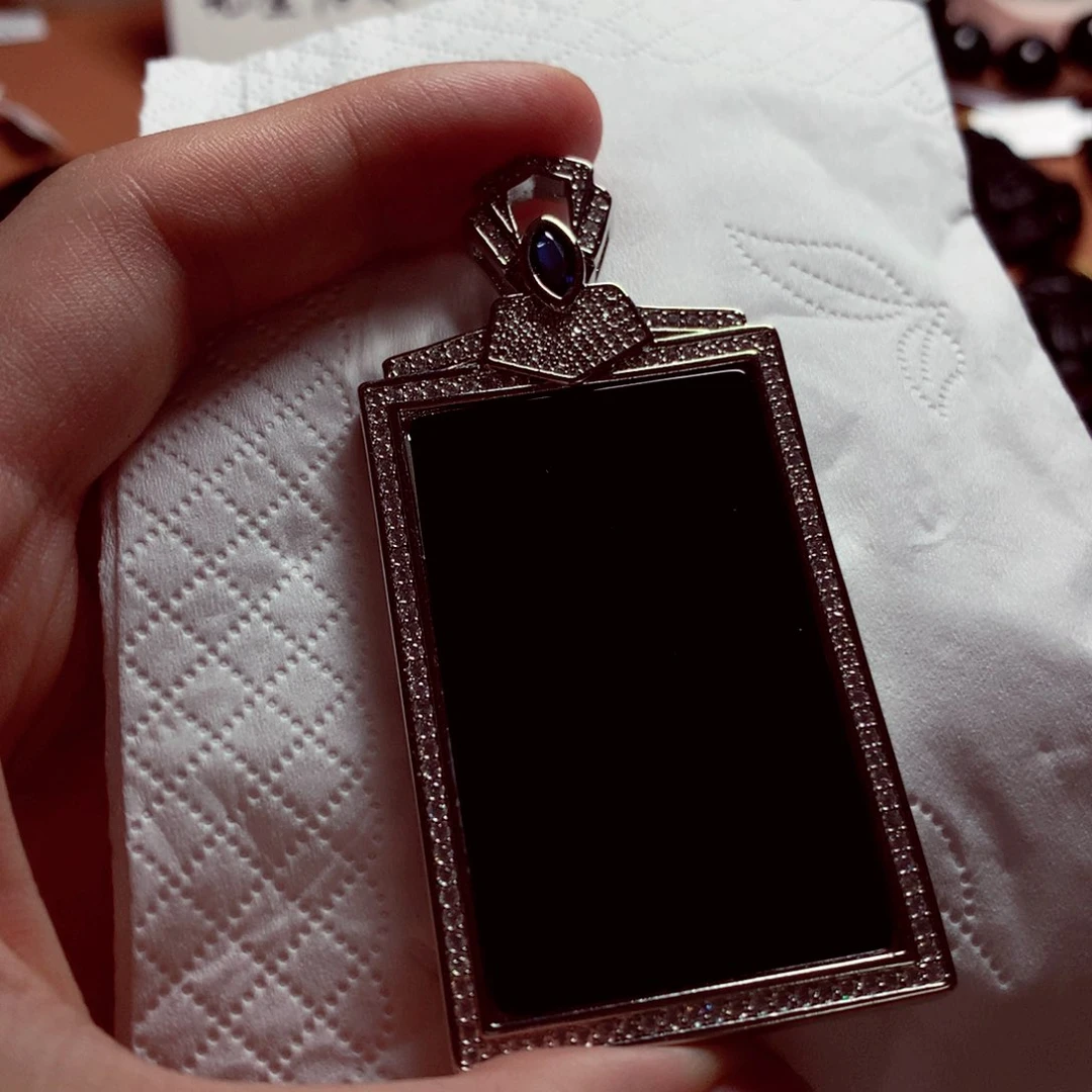 翡翠未镶嵌颈饰1111111111111